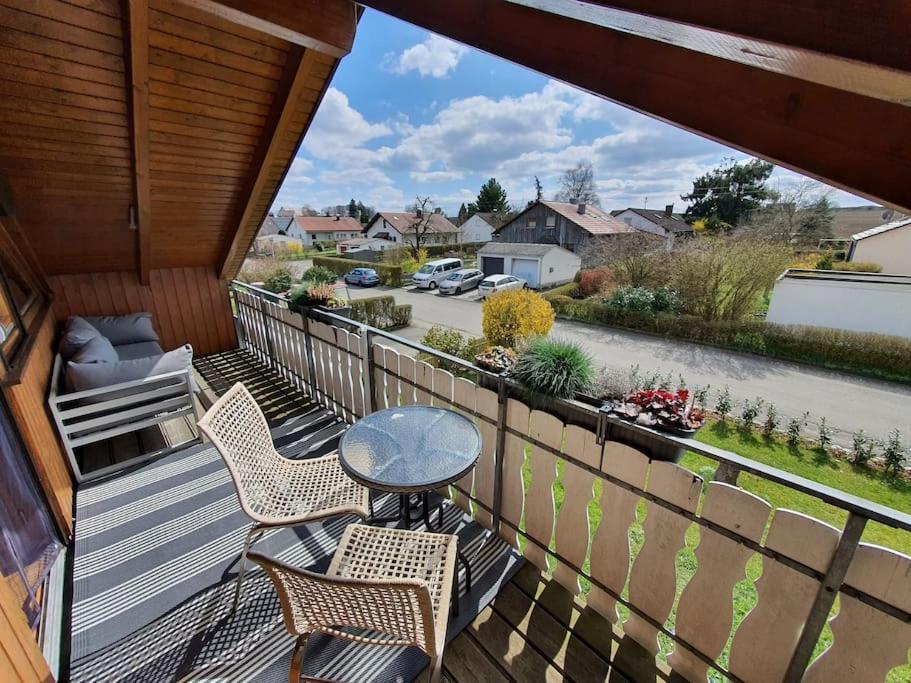 Gemuetliche Wohnung Bei Bad Waldsee Mit Balkon Luaran gambar
